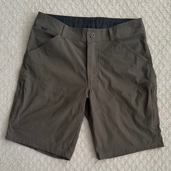 Kuhl Men's Renegade Hiking Shorts Olive 34 Climbing Outdoors Casual Lightweight - Picture 3 of 16